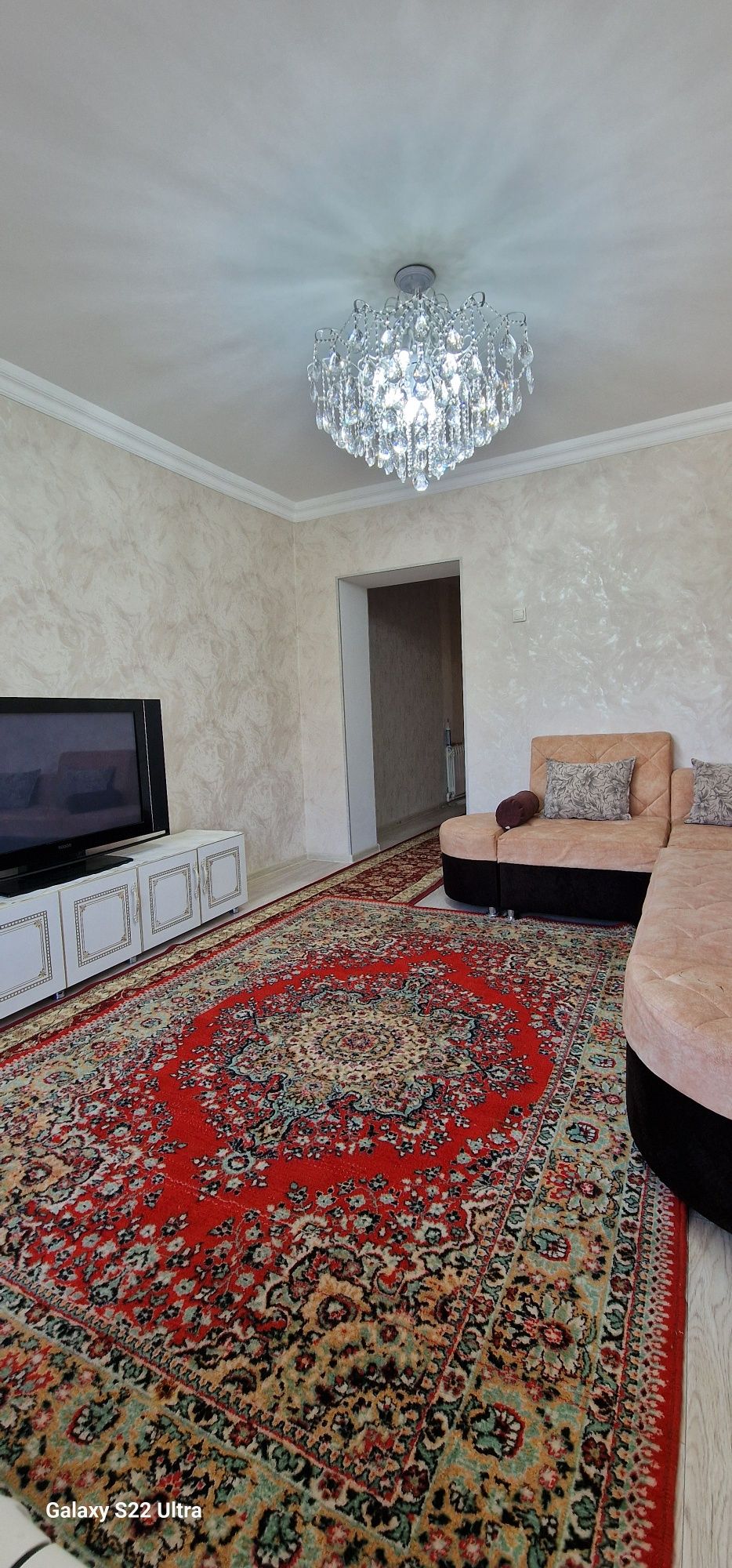 Сдаётся своя квартира. 1\3\4