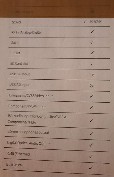 Vand  smart tv SHARP 4K cu diagonala de 102 cm