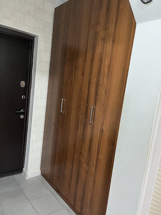 Продаётся 3-х створчатый шкаф