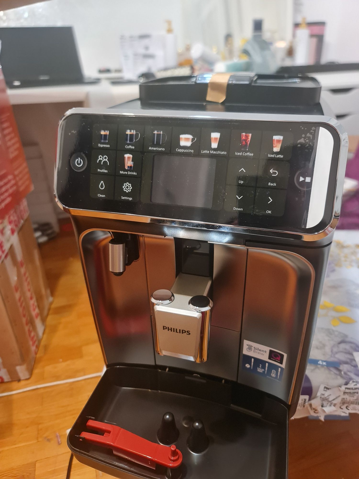Espressor automat PHILIPS Seria 5500 EP5547