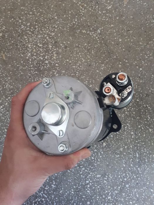 Electromotor nou pentru motor Deutz pe 24 volti cu 9 dinti