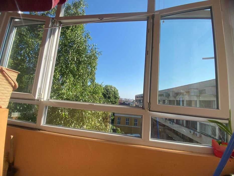 Дава се под наем Двустаен апартамент в Шумен, Център - 40 кв.м за 255 € - Снимка #3