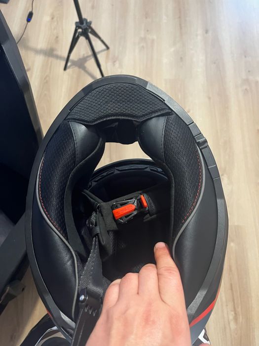 Мото каска LS2 като нова