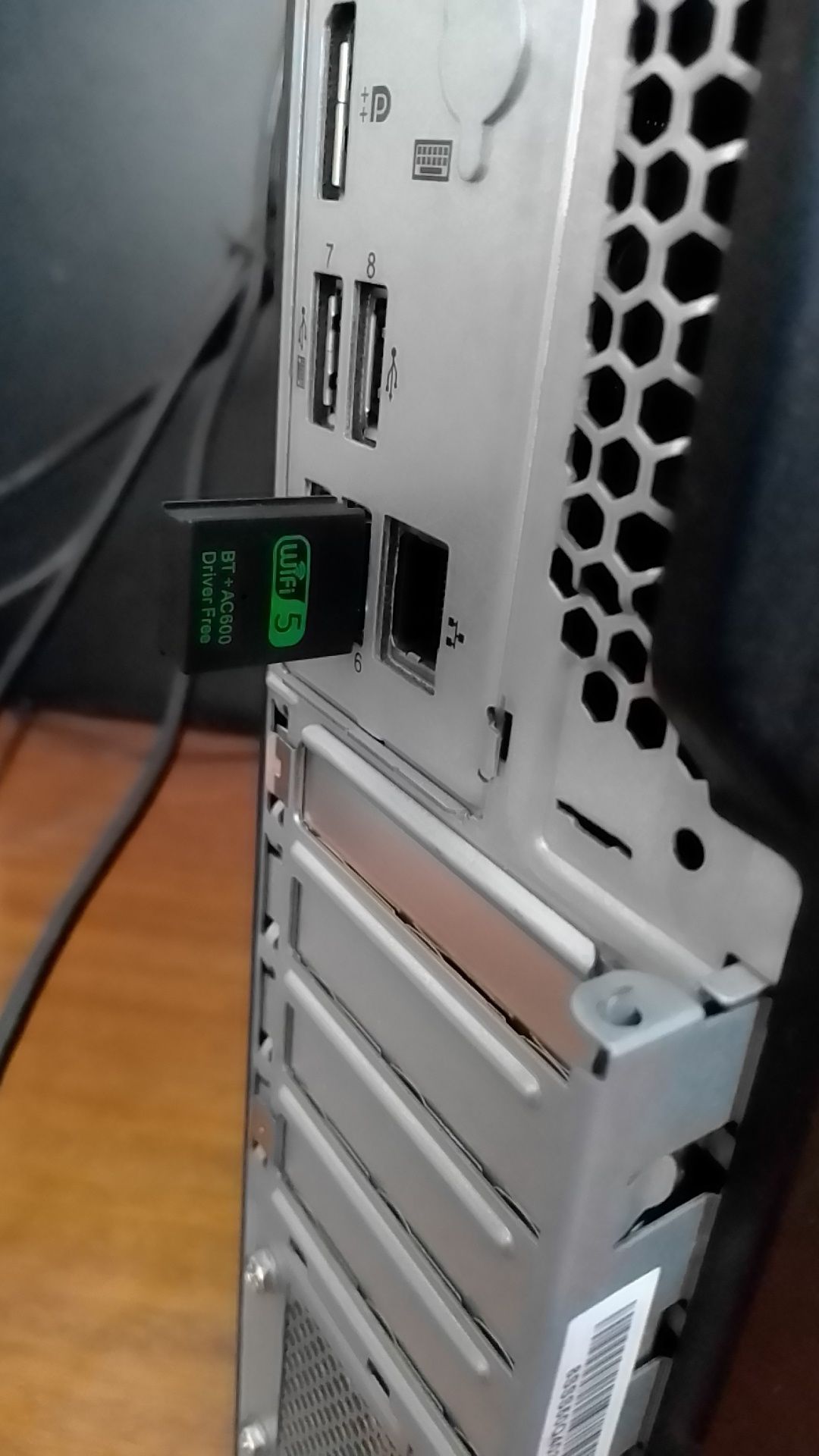 Lenovo M720s i5 8500, 16gb ram, ssd 512gb, hdd 250gb, WiFi  BT