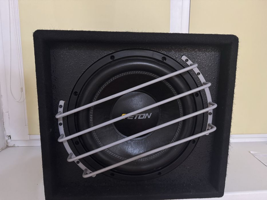 Сабвуфер. Отличный музыкальный сабвуфер от немецкого производителя. Вс