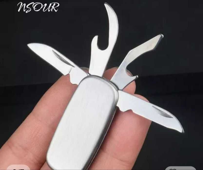 Малък джобен нож с ключодържател. Multifunctional Survivol kniw - ново