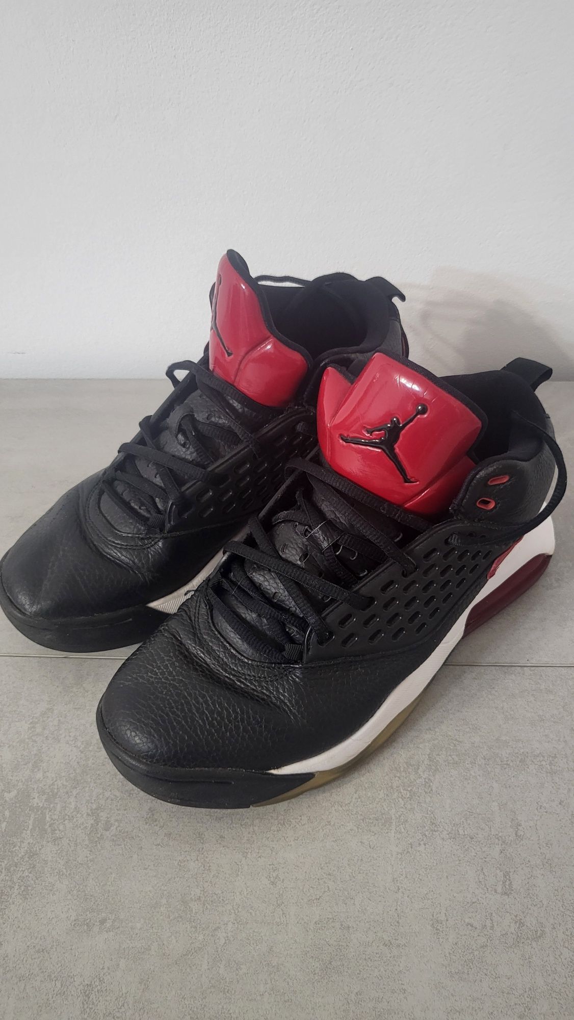 Jordan Maxin 200Black