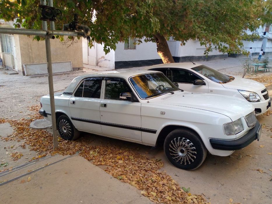 Arzon volga 3110