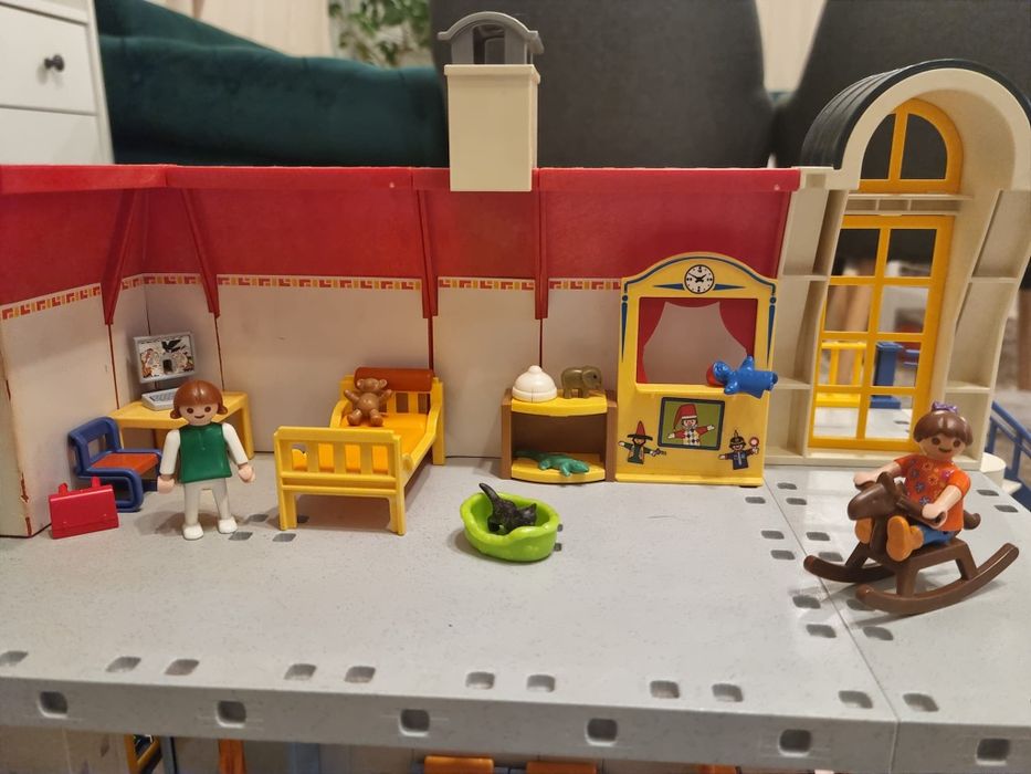 Playmobil, Casa cea mare cu mobilier si accesorii