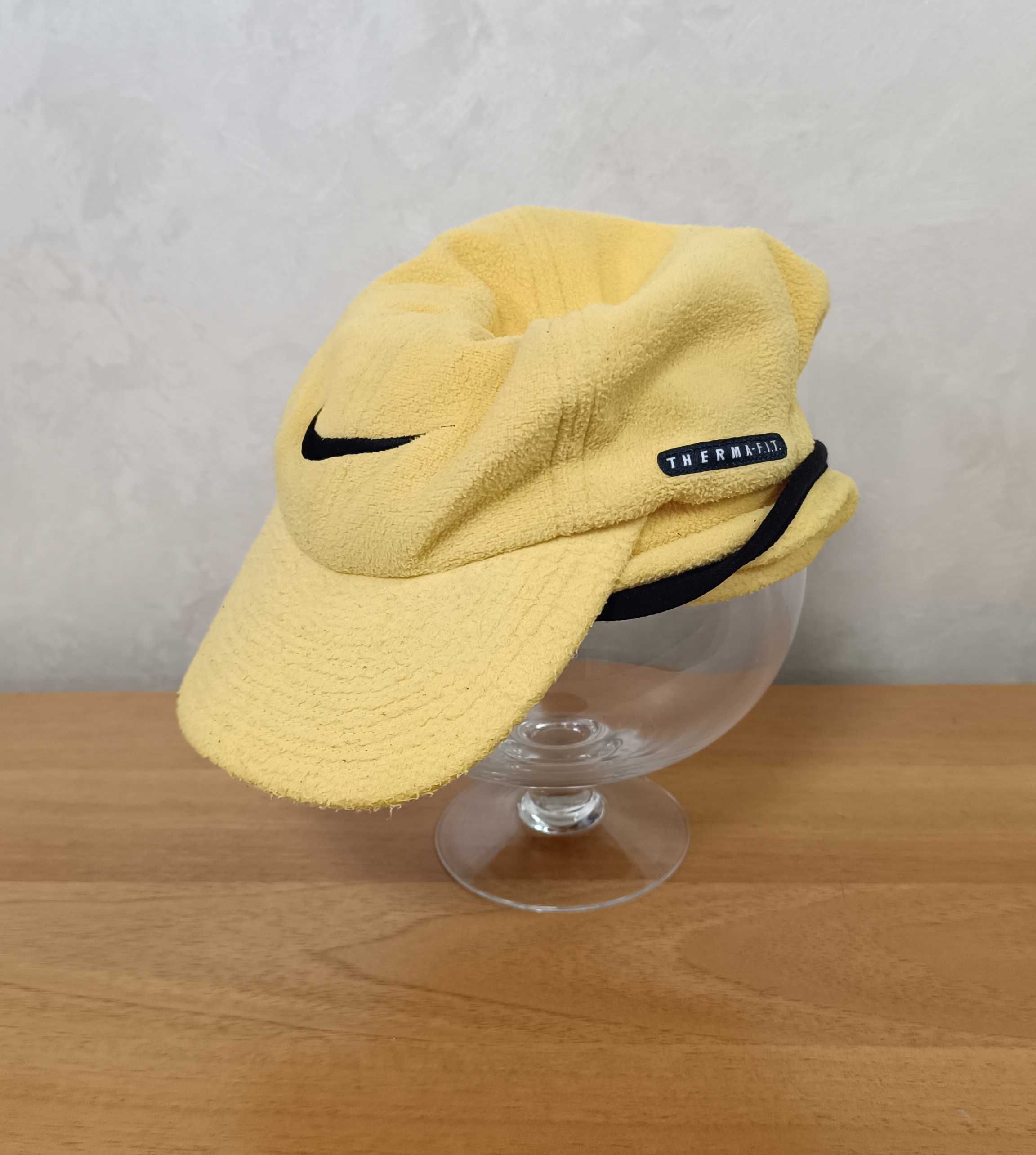 Nike-Therma Fit-