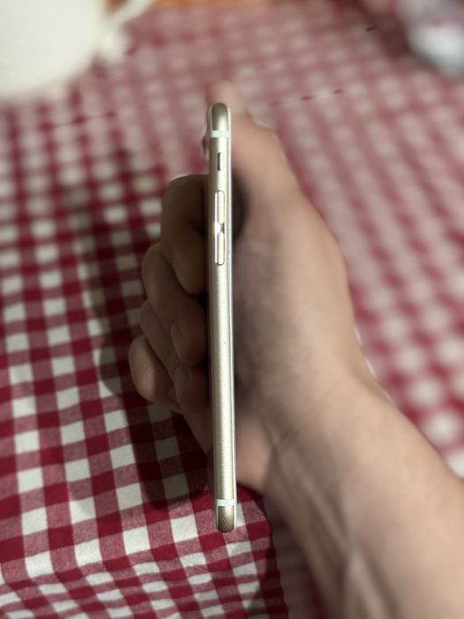 Продается Iphone 6s 16Gb