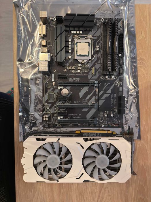 Kit i5 8600K 3.60GHz / GIGABYTE Z370 HD3 / 16GB DDR4 3200MHz / 1070Ti