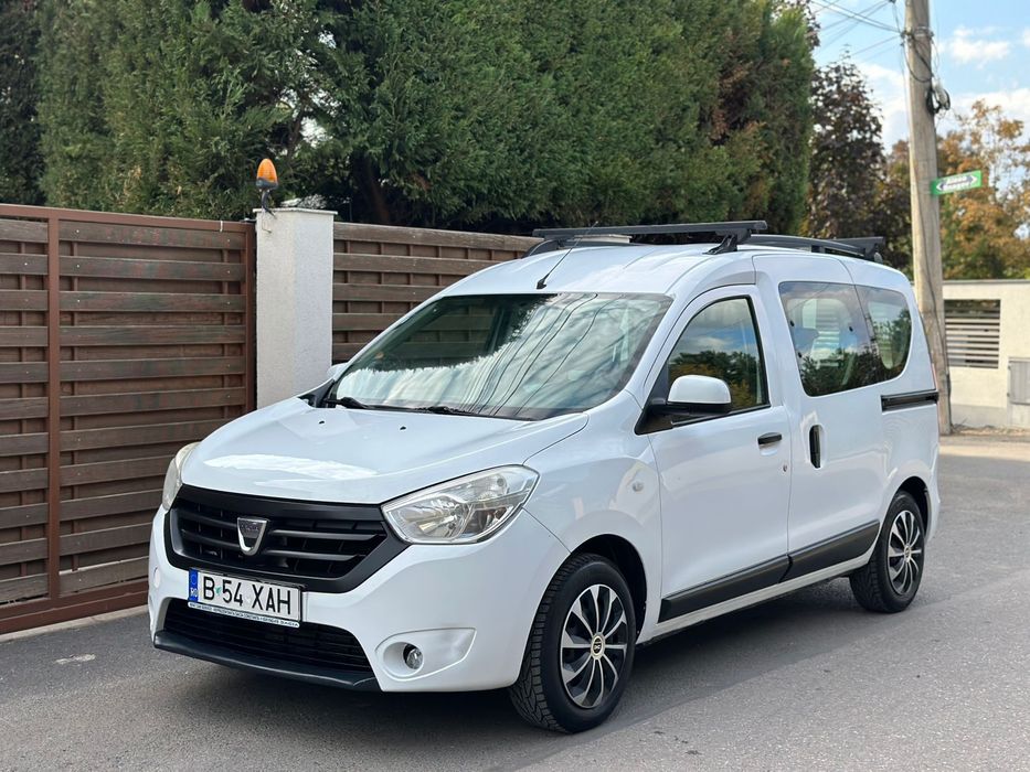 Dacia Dokker An 2014 Motor 1.5 dCi 90 CP TVA inclus deductibil