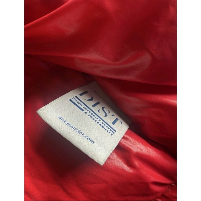 Moncler Red Maya