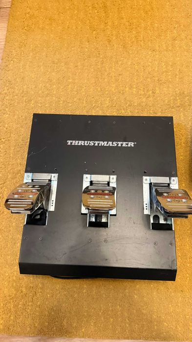 Thrustmaster T500 RS Pedale peste Logitech G29 volan PC profesional
