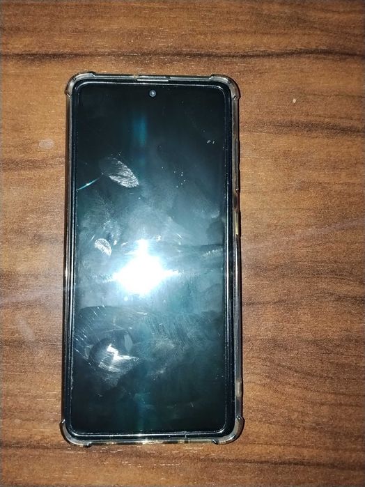 Продам samsung a51 4/64