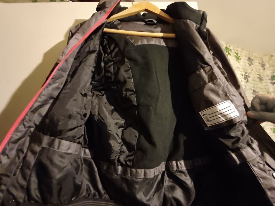 Продавам яке размер 158/164