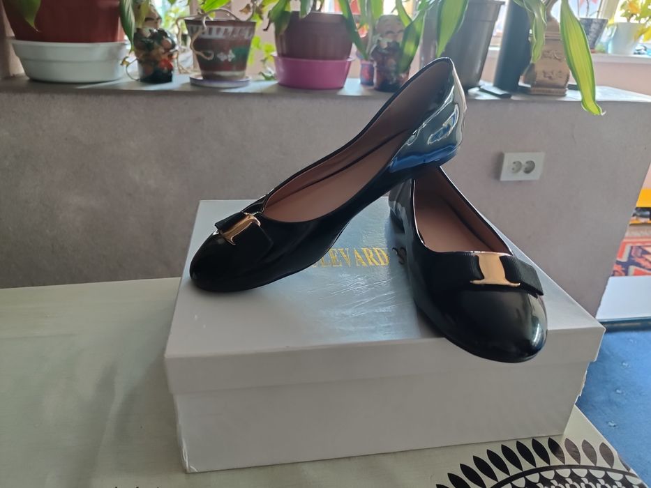 Вечерние женские туфли