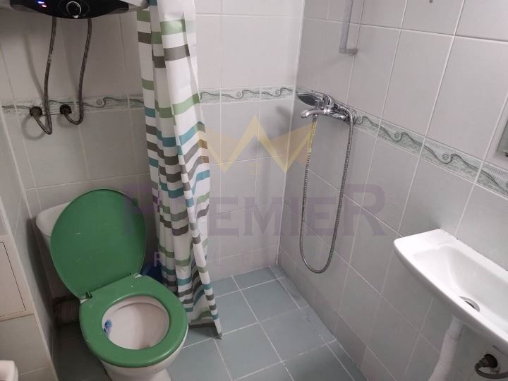 Дава се под наем Тристаен апартамент в Варна, Възраждане 1 - 56 кв.м за 408 € - Снимка #7