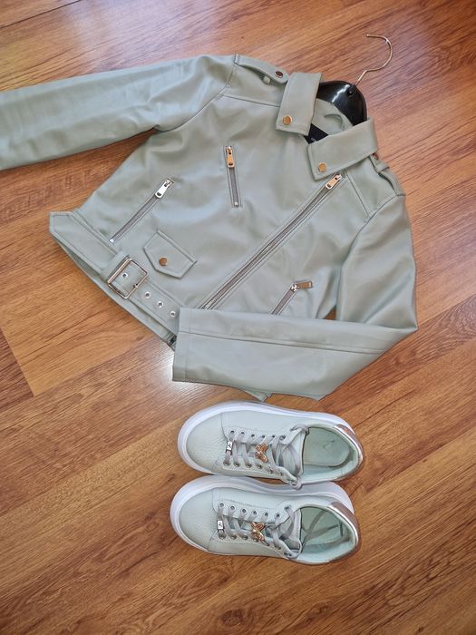 Дамски кожено яке