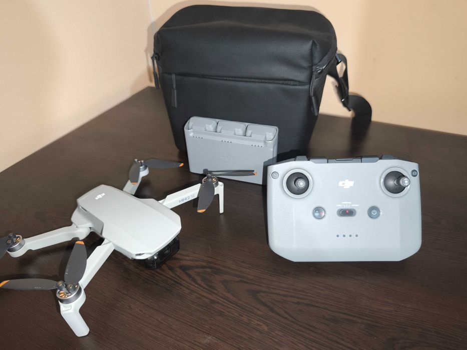 DJI Mini 2 SE Fly more Combo