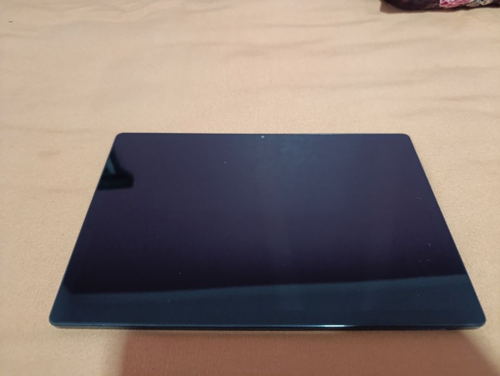 Samsung Galaxy Tab 8A yangi srochni sotiladi holati ideal