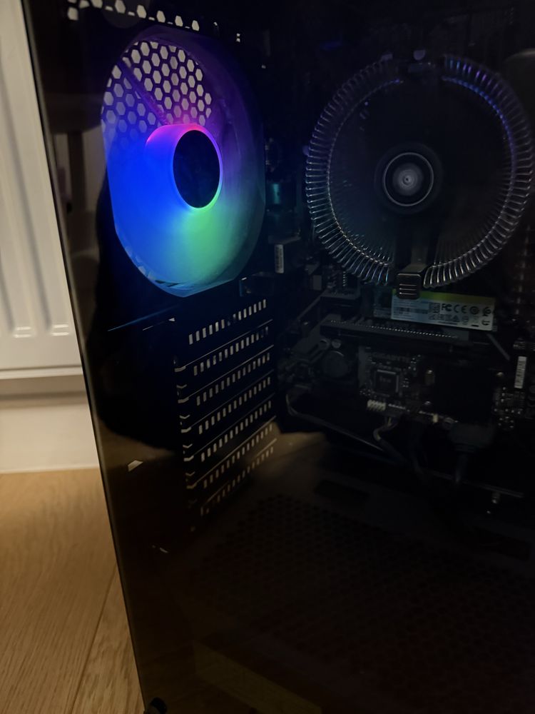 PC GAMING / unitate