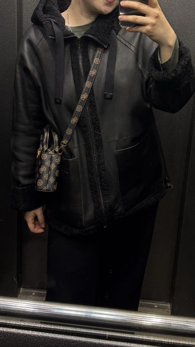 Легкая и теплая дубленка из кожи ягненка