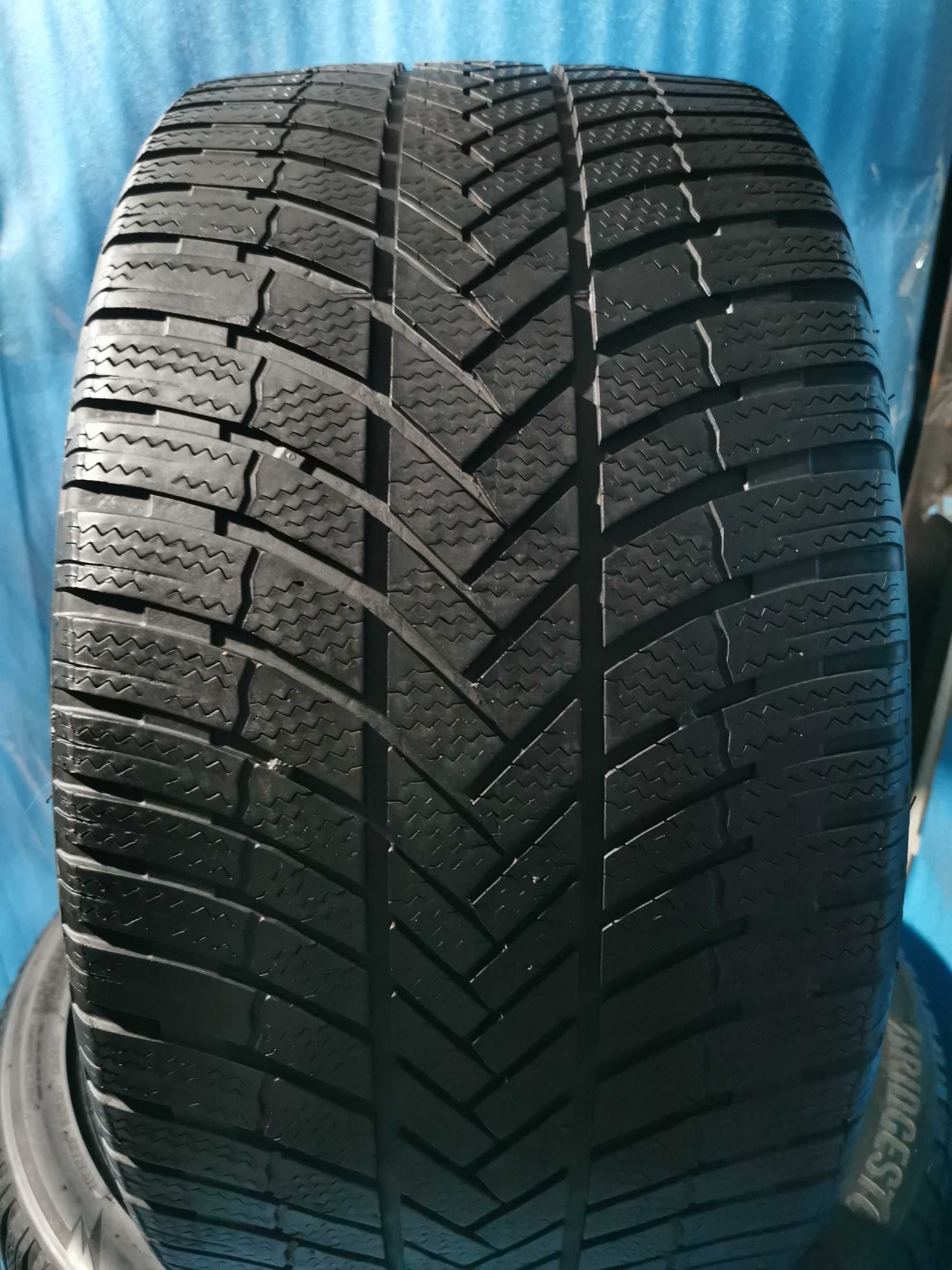 245 40 19 - 275 35 19 bridgestone m+s 4 buc