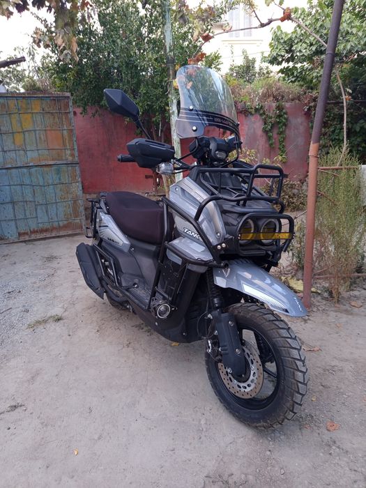Скутор танк. 150 куб.