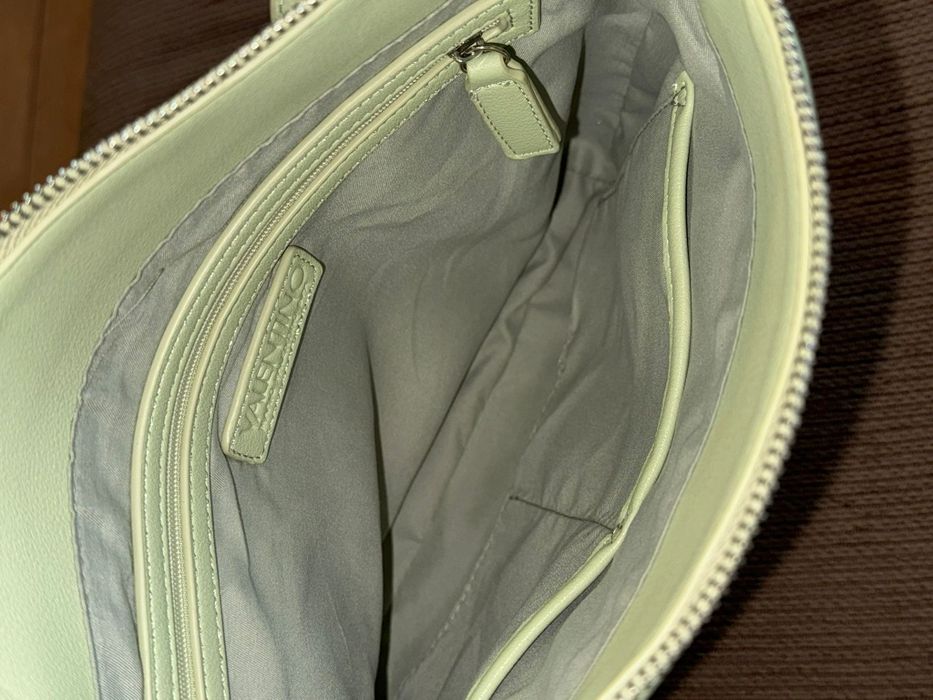 Poșetă noua valentino