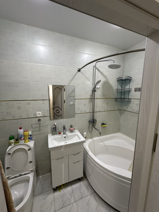 3 хоналик квартира сотилади