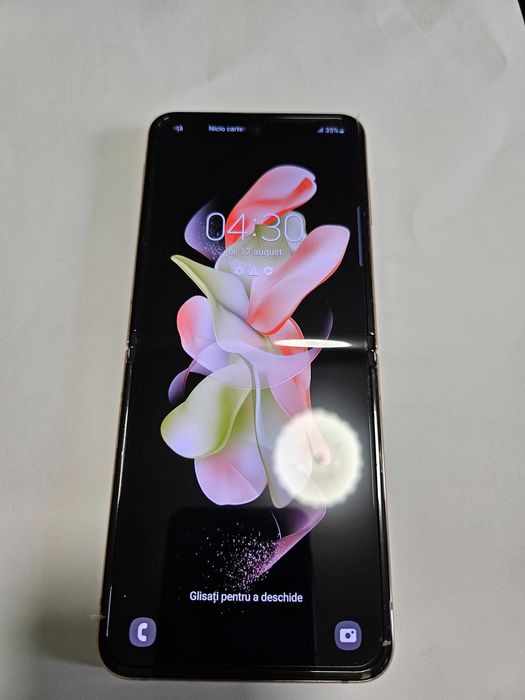 SAMSUNG Galaxi Z flip 4