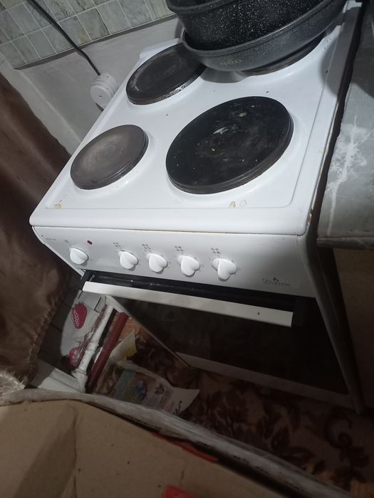 Электрическая плита продам за 30 тыс