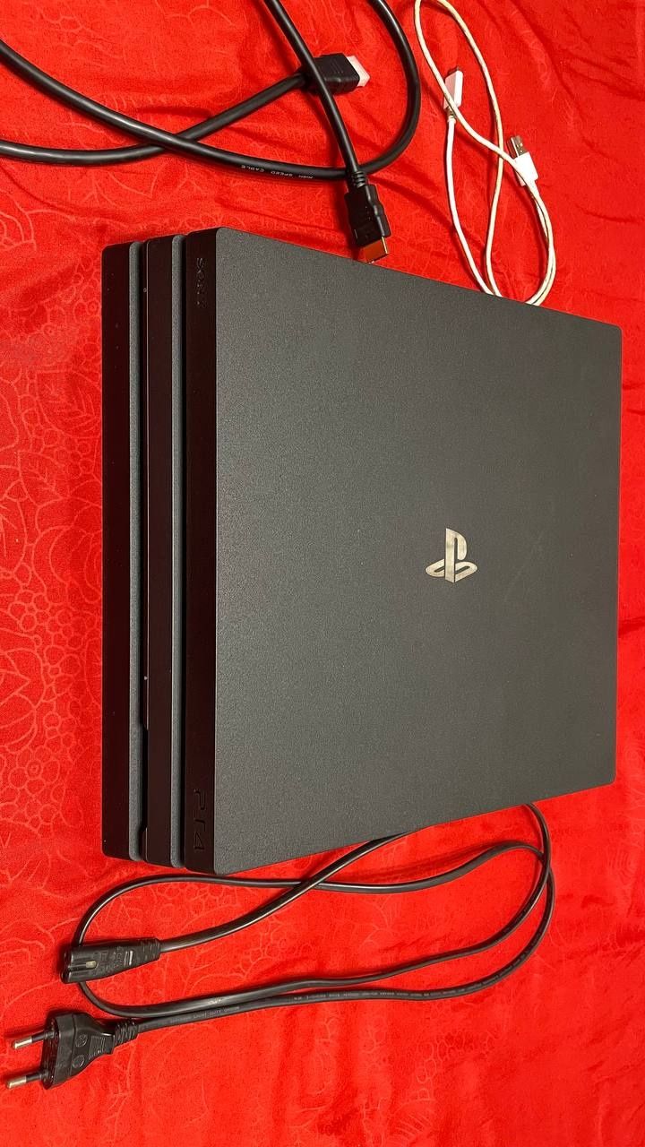 Playstation 4 Pro (Revizya 3 oxirgi) Ideal holatda Yangidek