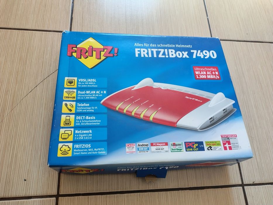 Router wifi 6 Fritz 6660 Fritz 7490