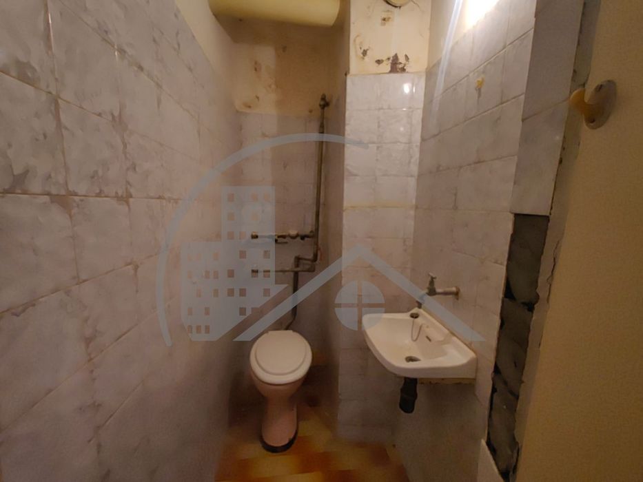 Продава се Тристаен апартамент в Варна, Кайсиева градина - 86 кв.м за 1511 €/кв.м - Снимка #10