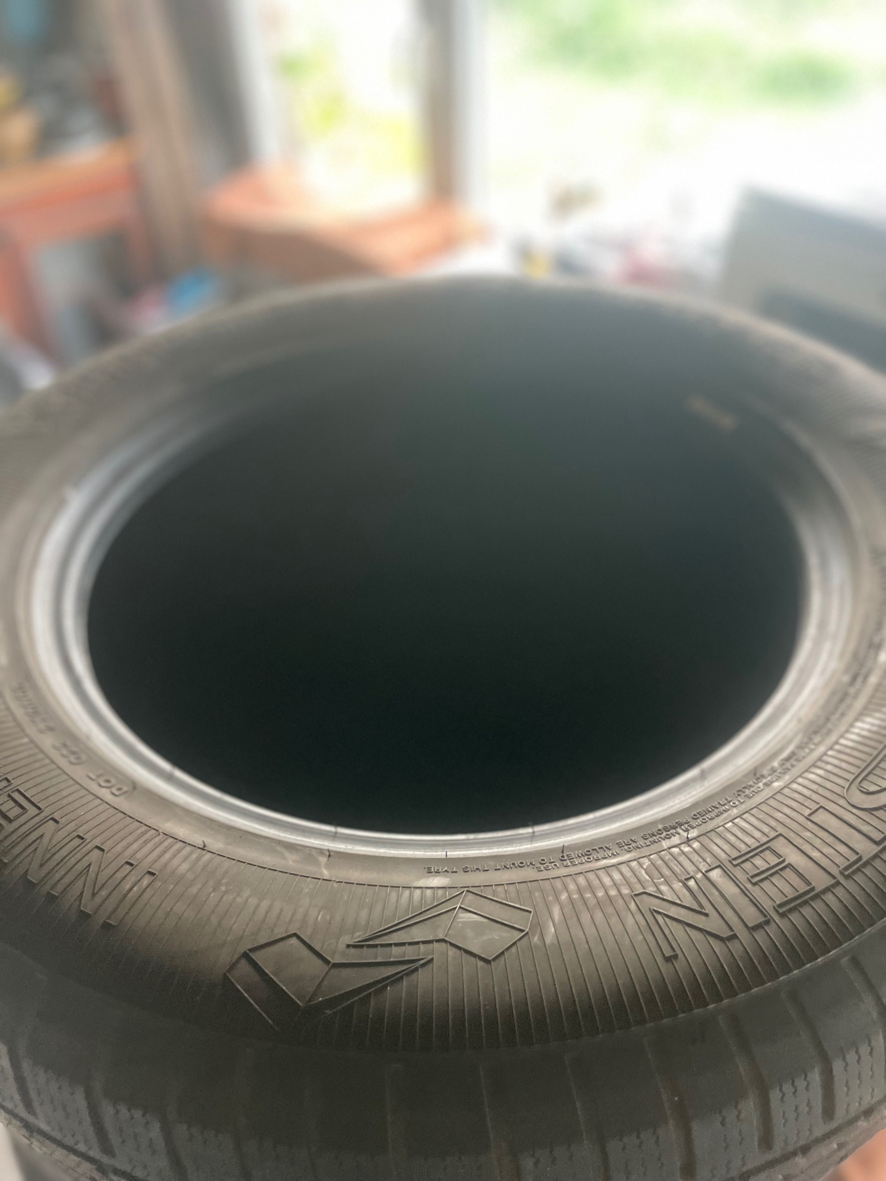 гуми 225/65/17”” 2 броя