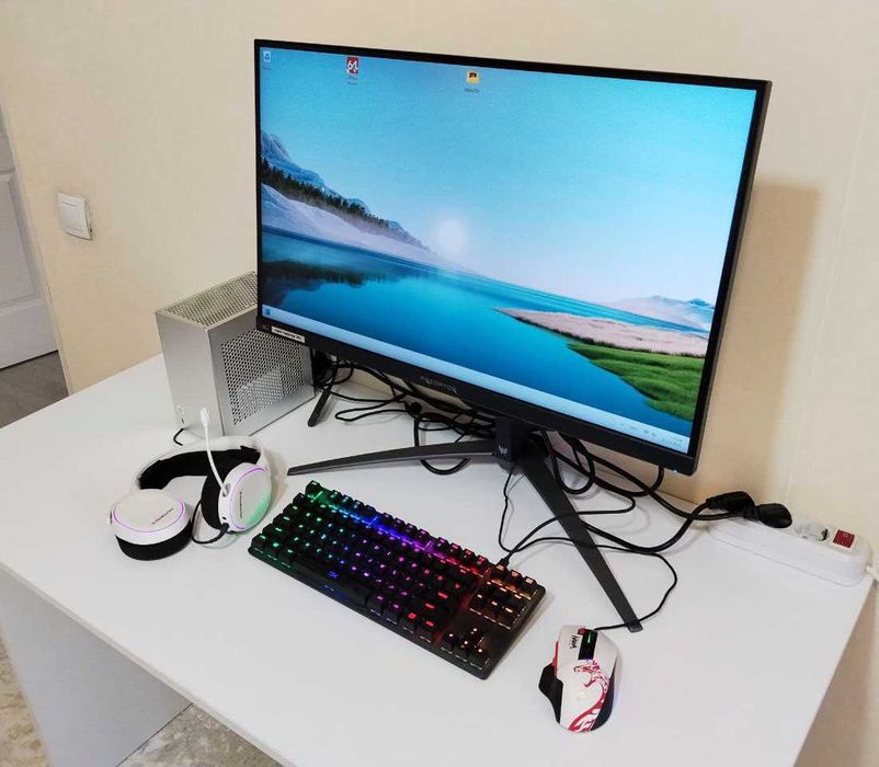 Mini-ITX Компьютер/Core i5-14600/Gigabyte RTX 5060/Монитор 2K 180HZ