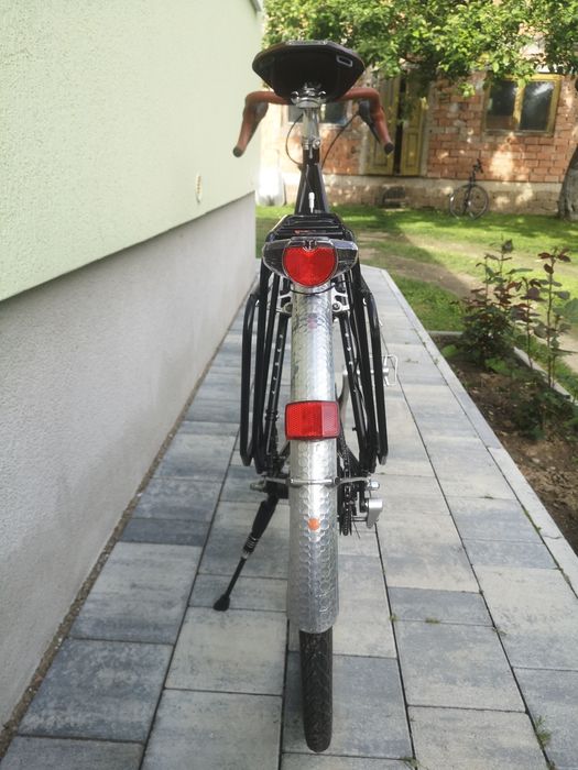 Surly Long Haul Trucker, Shimano Aline 11, Brooks, Lightweight, Deda