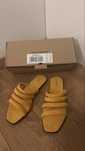 Sandale/Slapi Reserved mustar