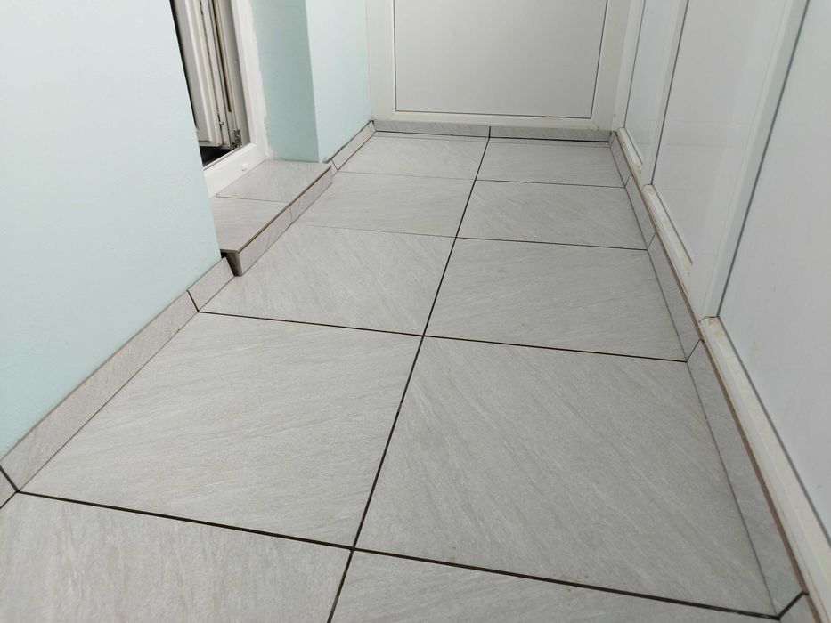 Обръщане, мебели,подмазване,шпакловане на прозорци и врати след монтаж