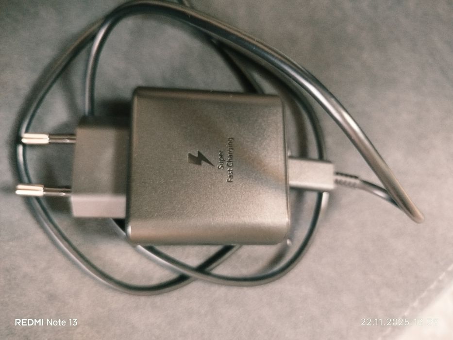 Аксессуары зарядка для