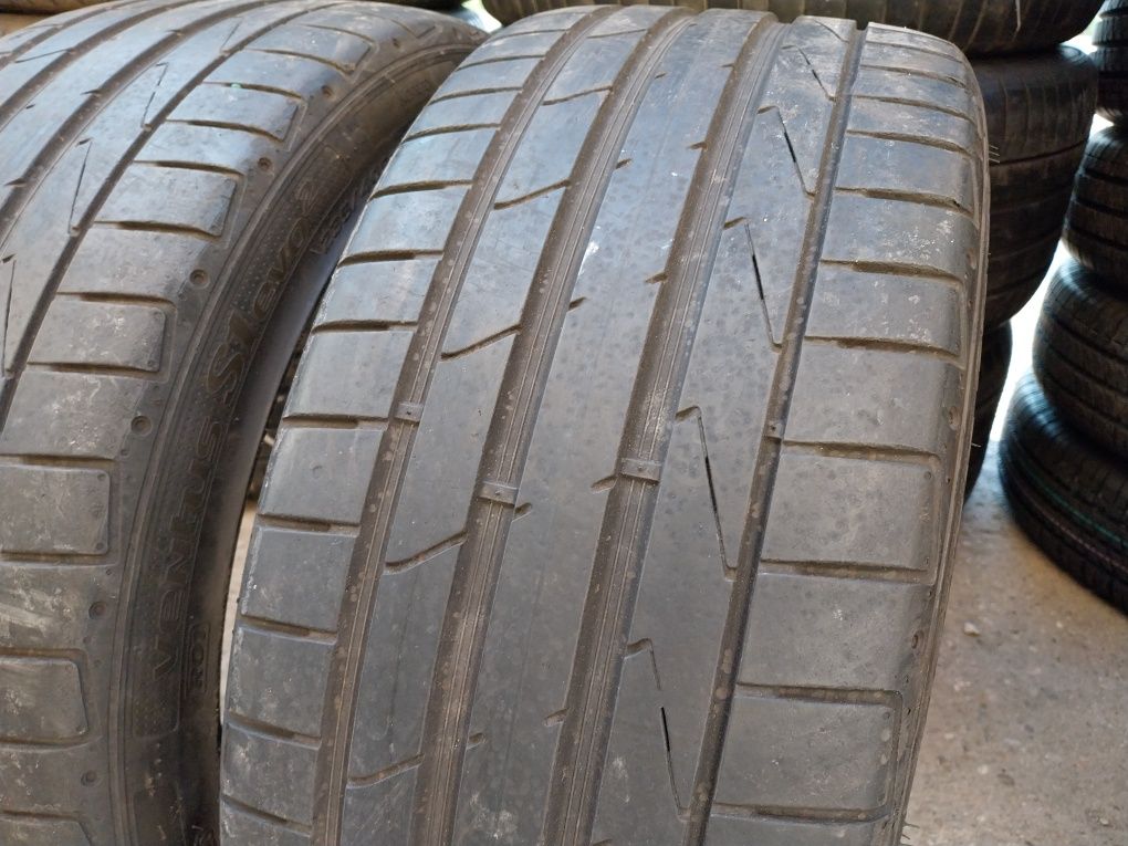 Anvelope second vara 235 40 R19 Hankook 2020