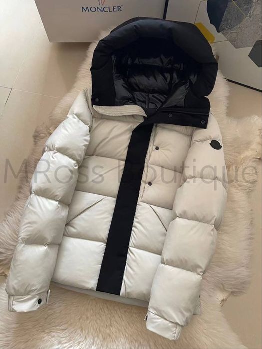 Куртка moncler белая зимняя