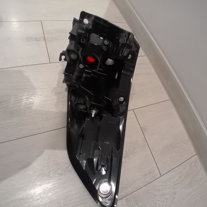 Стоп за Toyota corolla E21/210 (22-23г.)комби ляв