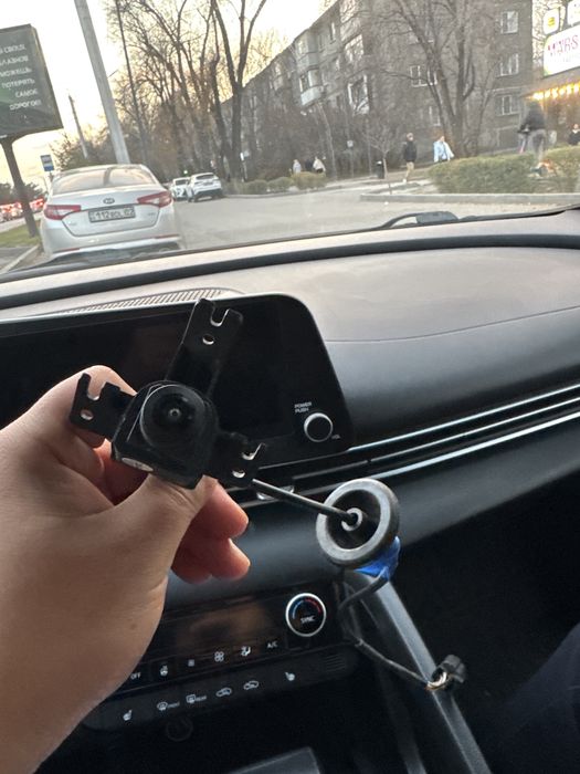 Камера заднего вида штатный Hyundai Elantra SN7