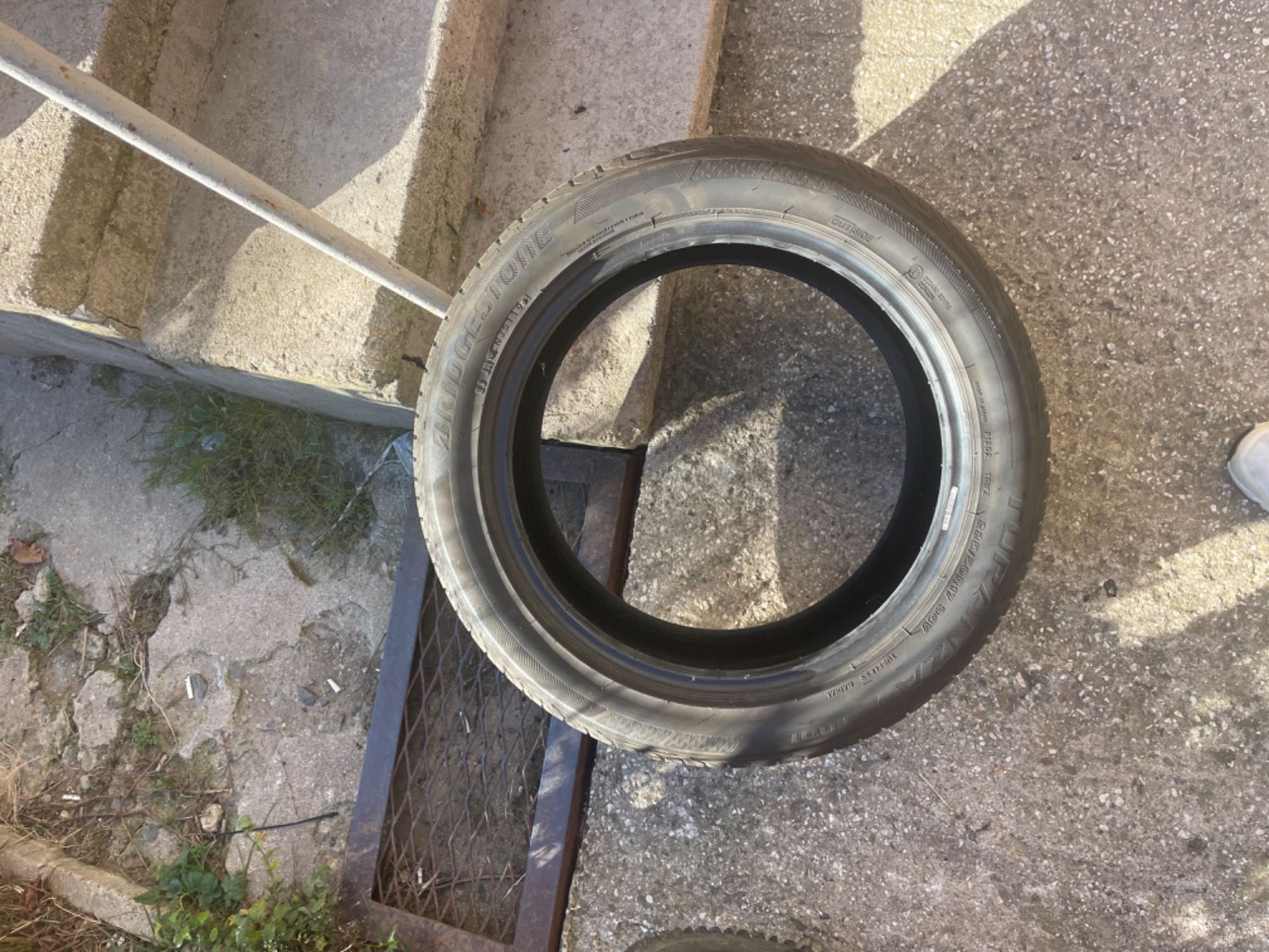 Bridgestone turanza 225/50/17