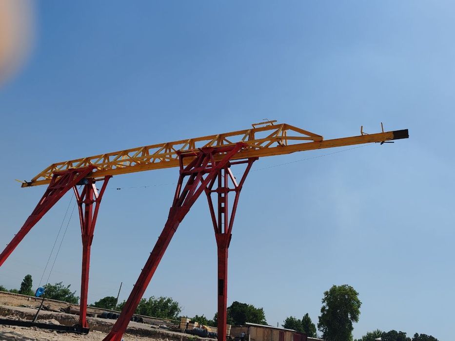 Продаётся казловой кран телфер