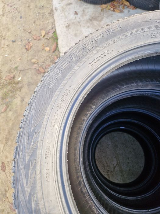 235 55 18 iarna M+S Nokian/Tracmax